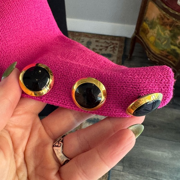 St. John Pink and Black Knit Dress - Picture 4 of 10